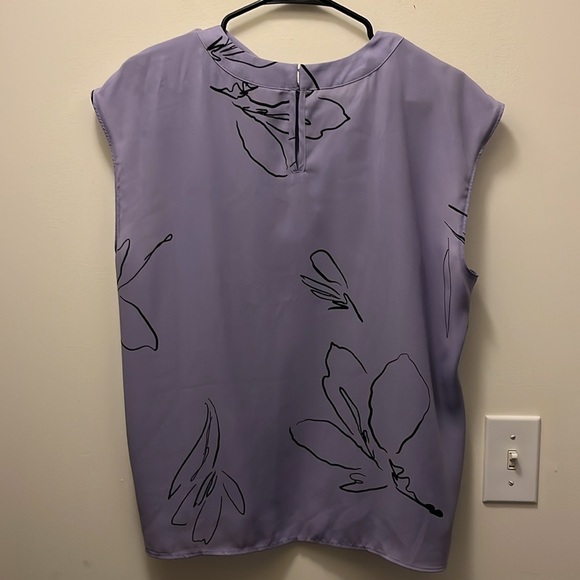 Worthington Lavender Floral Women's Top size 2x - Picture 4 of 8
